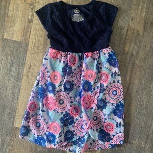 Little girls dress